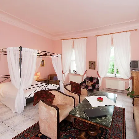 Holiday home Vintage In Triestewitz Arzberg (Saxony)
